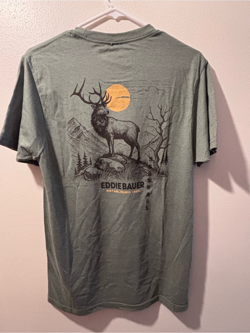 NWT Eddie Bauer Men’s Elk Graphic T-Shirt Olive Green Outdoor Tee Size Small